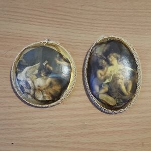 Elegant Ceramic Art Plaques with Angelic Motifs